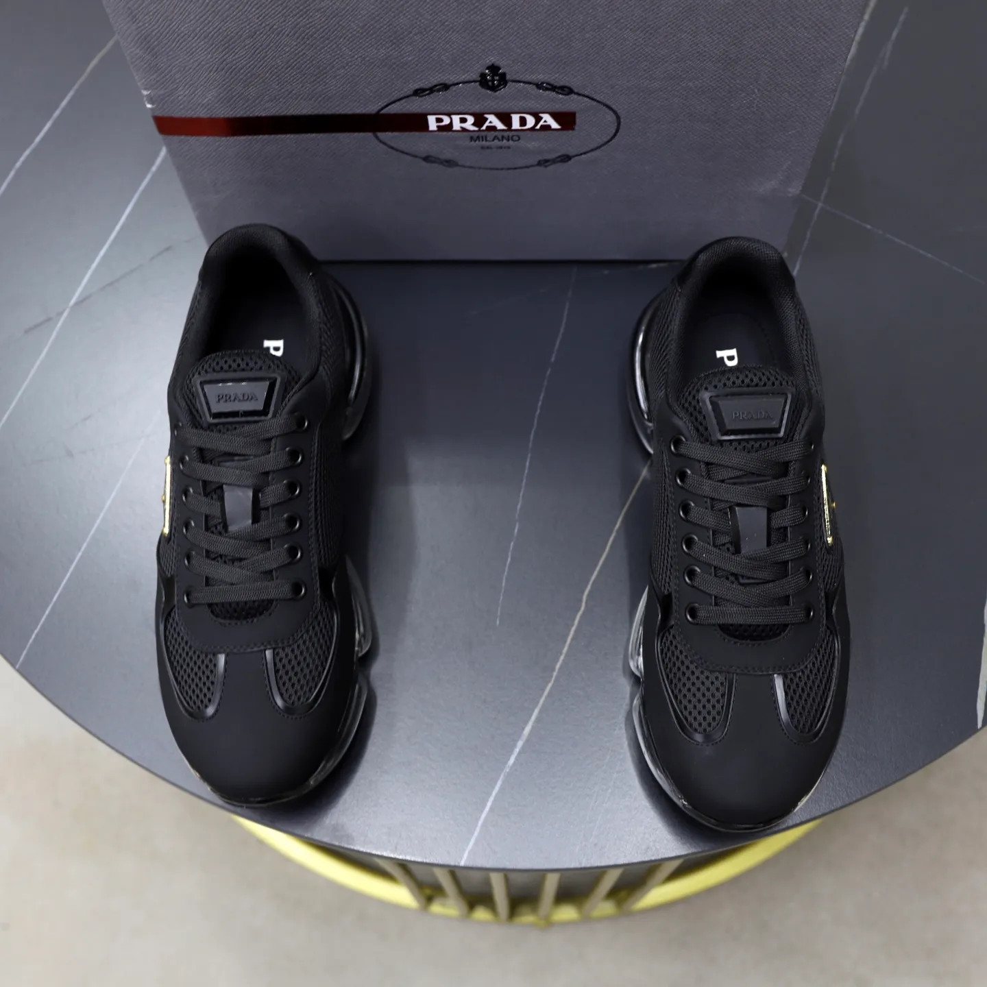 Men's shoes 💰660💰PRADA] Men's shoes are popular in the counter, high-quality shipments ✔️Official website synchronization, original imported cowhide with comfortable mesh surface + cowhide lining, 1⃣️:1⃣️reproduction, original factory air-cushioned original sole, 38-45